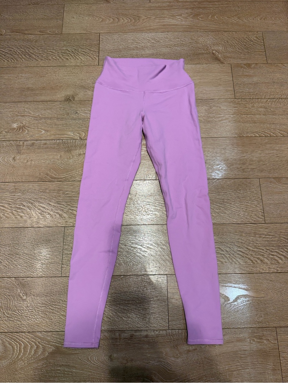 Alo Yoga Small Pink Leggings. 💕⚡️